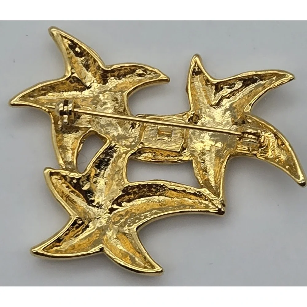 Gold Tone Starfish Brooch‎ Vintage Coastal Chic Ocean Beach Sea Life Pin
